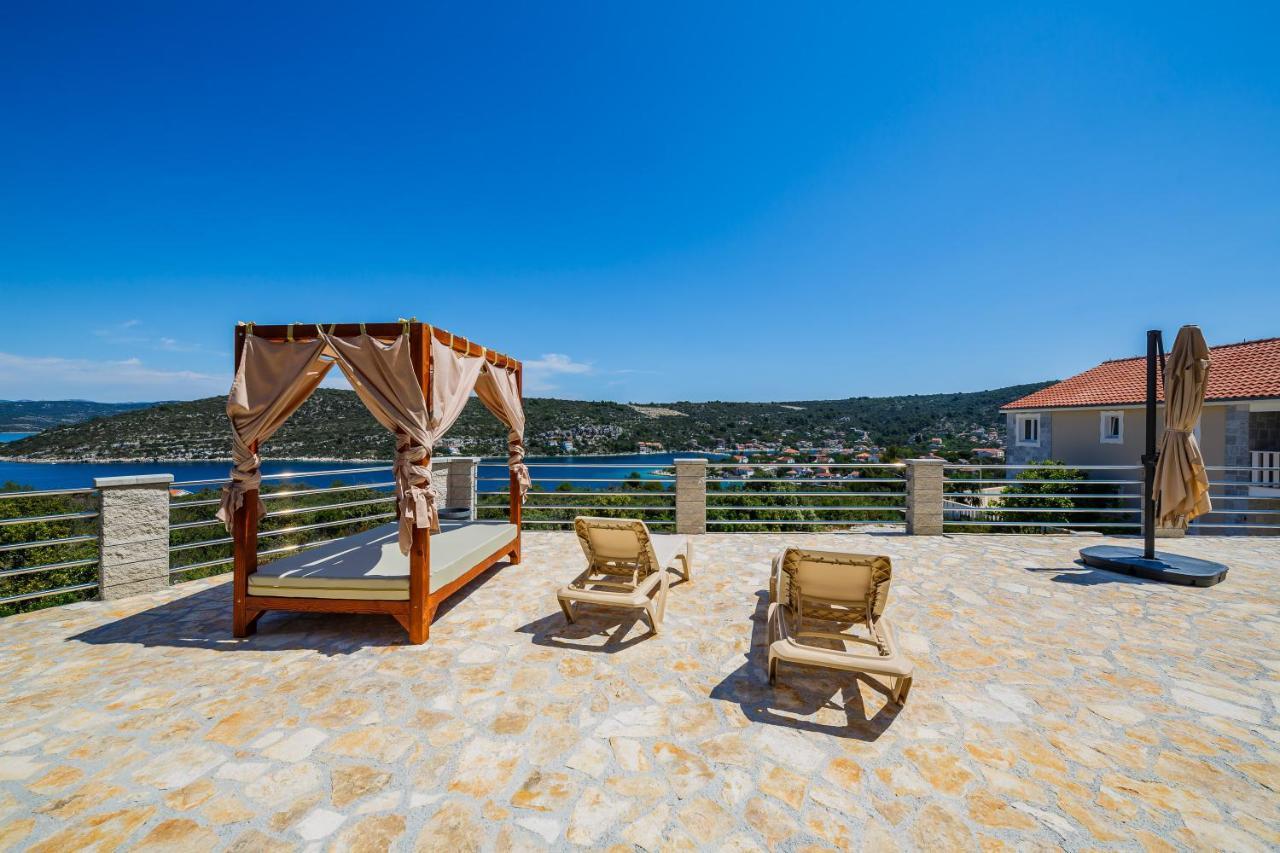 Olea Resort Veliki Drvenik Exterior photo