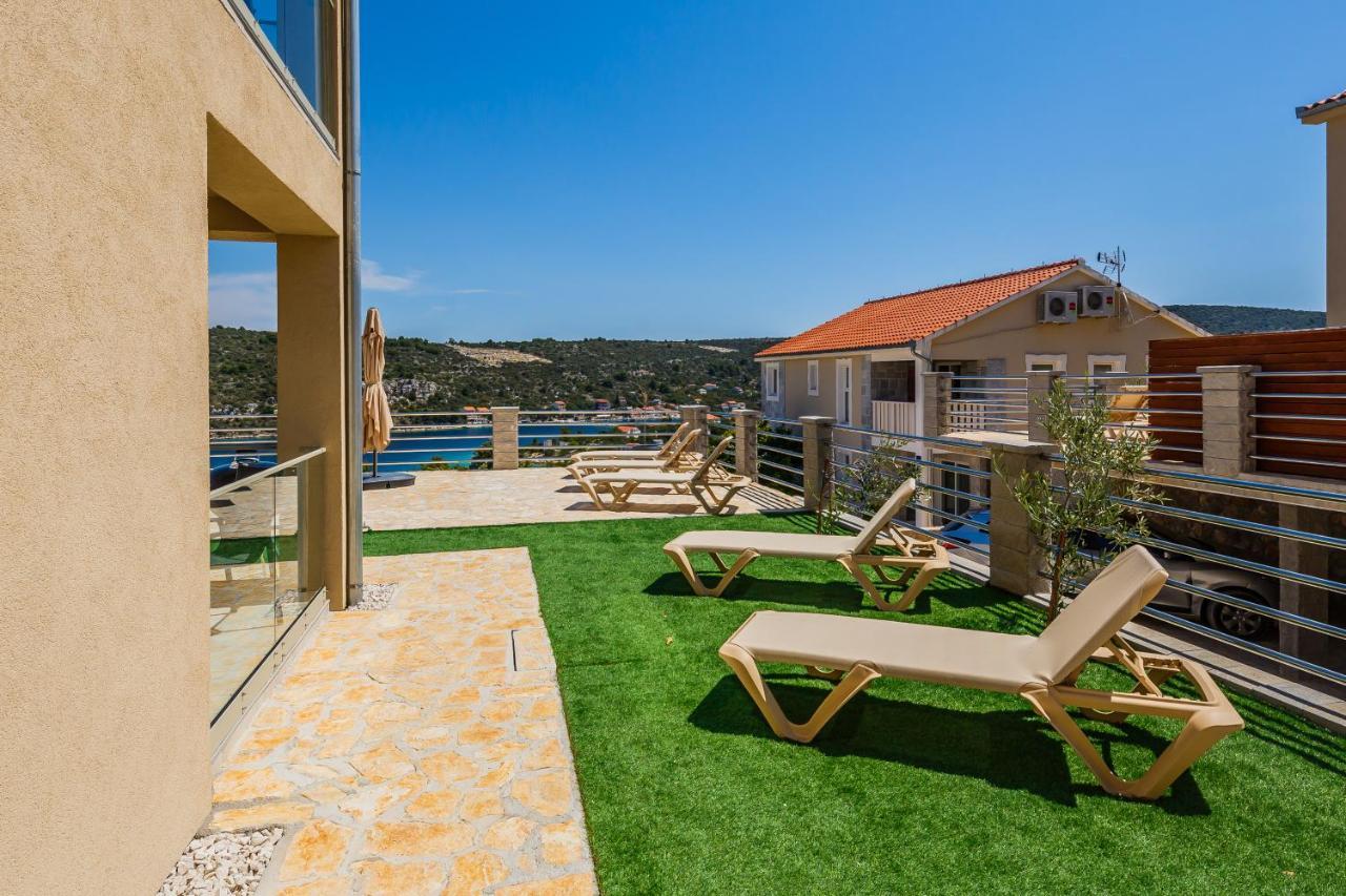 Olea Resort Veliki Drvenik Exterior photo